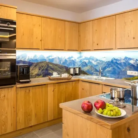 Eleganten Dom V Ukancu *