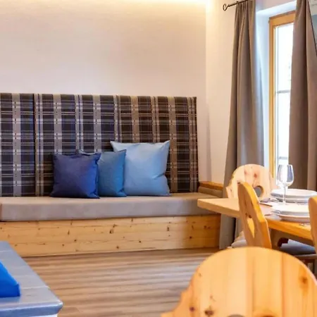 Eleganten Dom V Ukancu